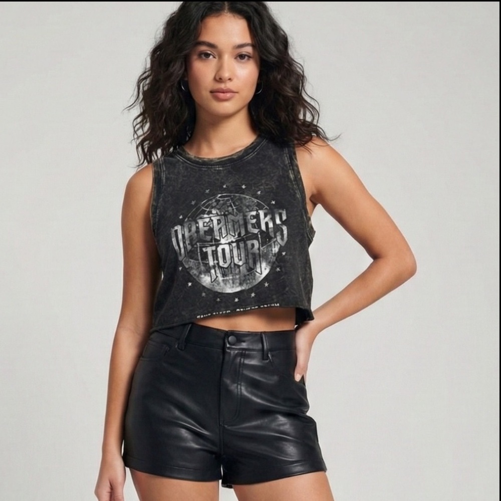 Hollister Dreamers Tour Graphic Crop Top Tank - Acid Wash Dark Grey